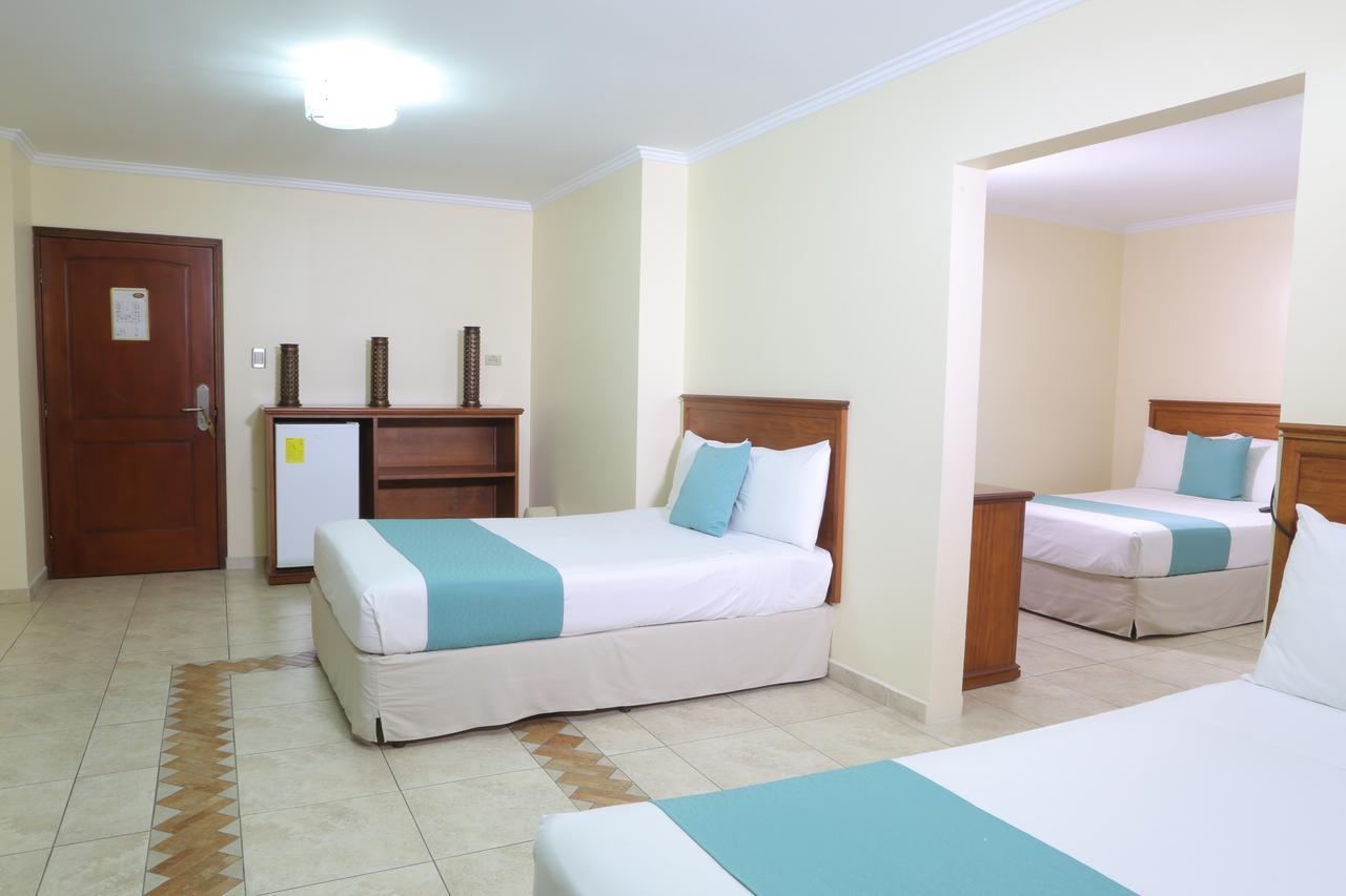 Hotel El Marques Atacames Buitenkant foto